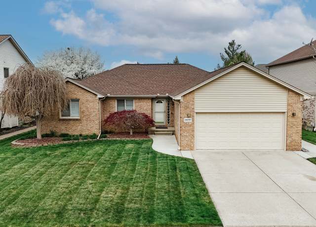 Property at 34097 Flower Hl, Fraser, MI 48026, 3 beds, 2.5 baths
