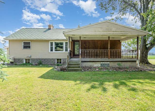 Property at 6220 N Westervelt Rd, Zilwaukee Township, MI 48604, 4 beds, 2 baths