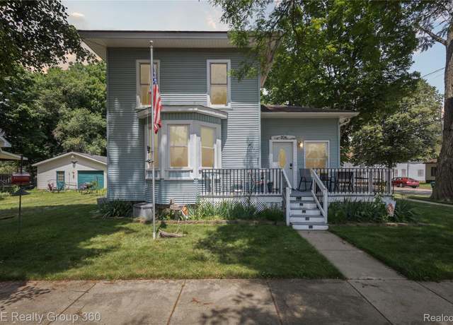 Property at 204 W Caroline St, Bellevue, MI 49021, 3 beds, 2 baths