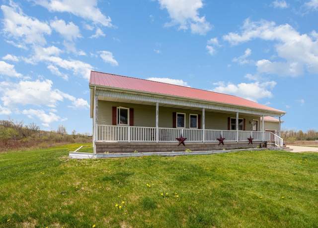 Property at 644 S Loomis Rd, Mt Pleasant, MI 48858, 5 beds, 3 baths