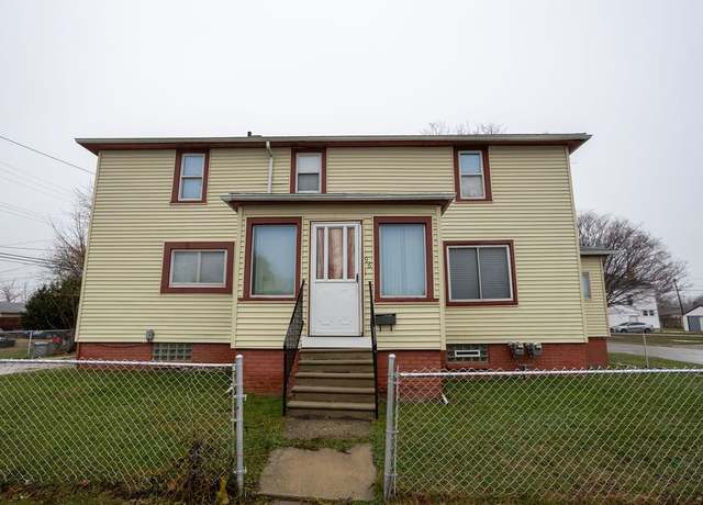 Property at 96 Jones St, Mt Clemens, MI 48043, 4 beds, 2 baths