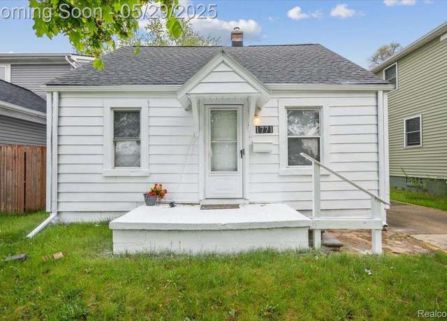 Property at 1771 E George Ave, Hazel Park, MI 48030, 2 beds, 1 bath
