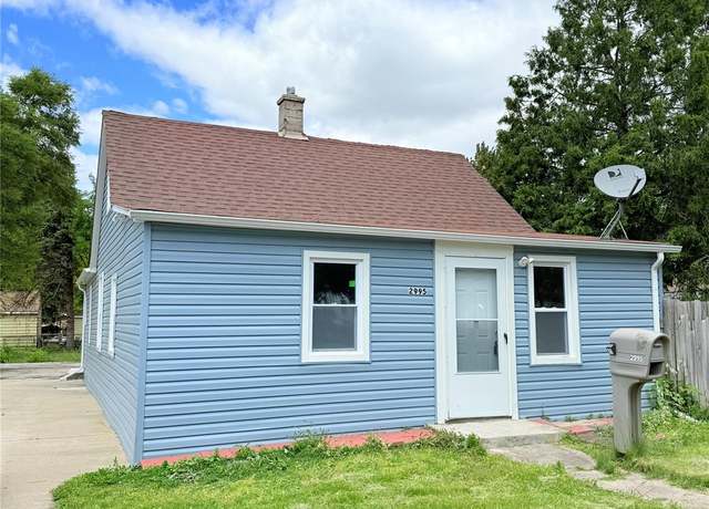 Property at 2995 Alvina Ave, Warren, MI 48091, 5 beds, 1.5 baths