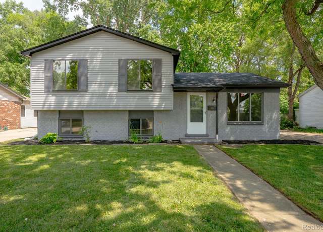 Property at 16655 Waterman Dr, Roseville, MI 48066, 3 beds, 1.5 baths