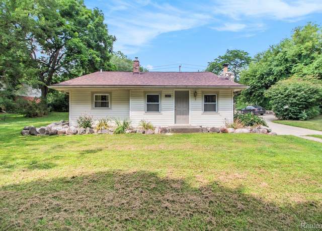 Property at 1347 E Dawson Rd, Milford Charter Township, MI 48381, 3 beds, 1 bath