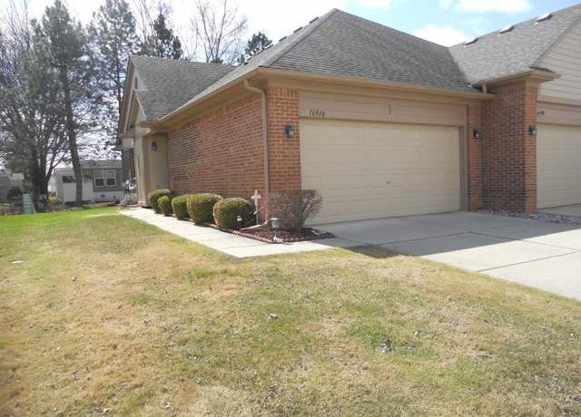 Property at 16918 Country Ridge Dr, Macomb, MI 48044, 2 beds, 2 baths
