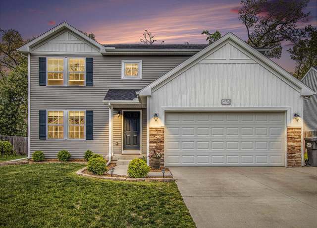 Property at 25702 Forest Ln, Mattawan, MI 49071, 5 beds, 3.5 baths
