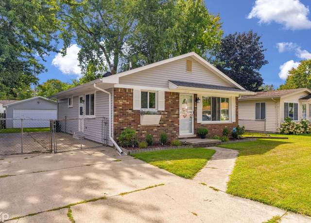 Property at 809 Brown St, Marine City, MI 48039, 3 beds, 1 bath