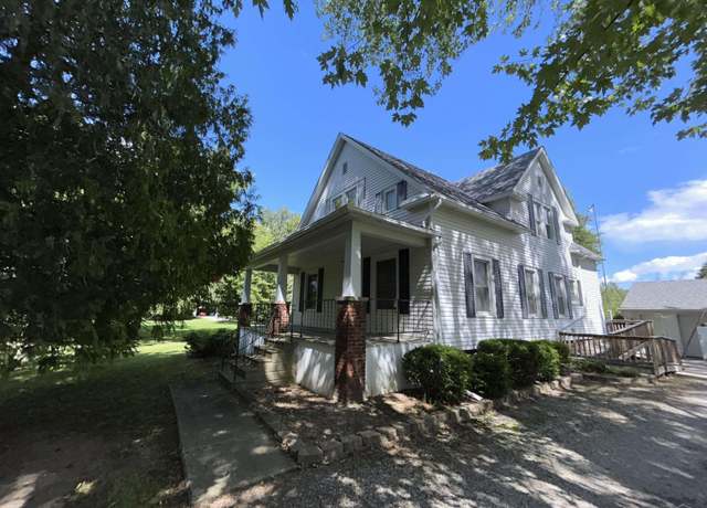 Property at 4810 Mackinaw Rd, Saginaw Charter Township, MI 48603, 5 beds, 1.5 baths