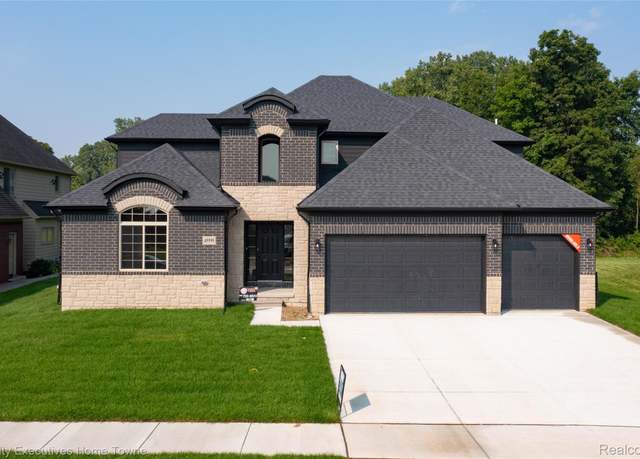 Property at 45595 Shoal Dr, Macomb Township, MI 48044, 4 beds, 3.5 baths