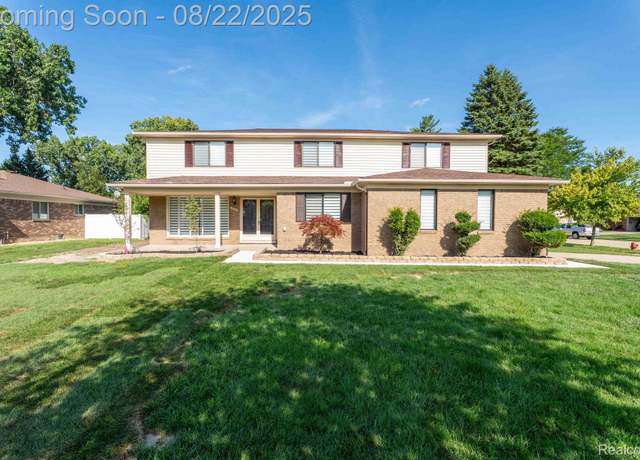 Property at 40206 Ashland Dr, Sterling Heights, MI 48313, 4 beds, 3 baths