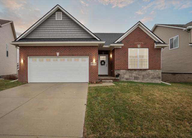 Property at 30909 Asbury Hill Ct, New Hudson, MI 48165, 3 beds, 2 baths