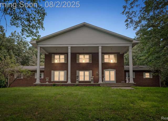Property at 12494 Timber Ridge Trl, Ida, MI 48140, 5 beds, 5.5 baths