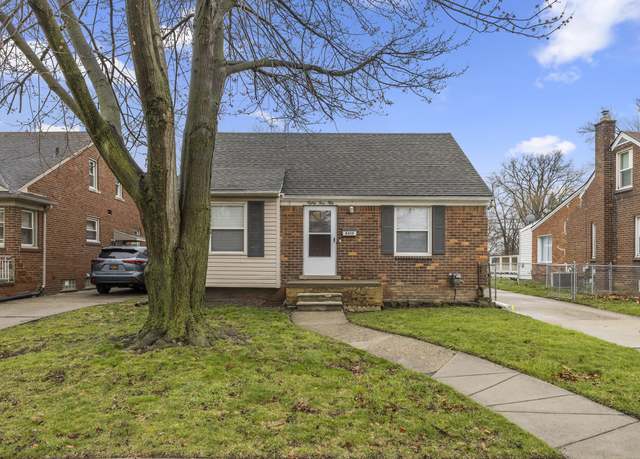Property at 8450 Warren Blvd, Center Line, MI 48015, 3 beds, 1 bath
