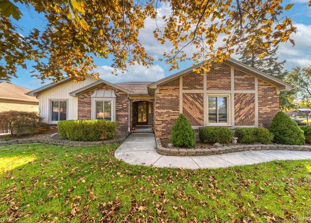 Property at 3430 Chippendale Dr, Sterling Heights, MI 48310, 3 beds, 2.5 baths