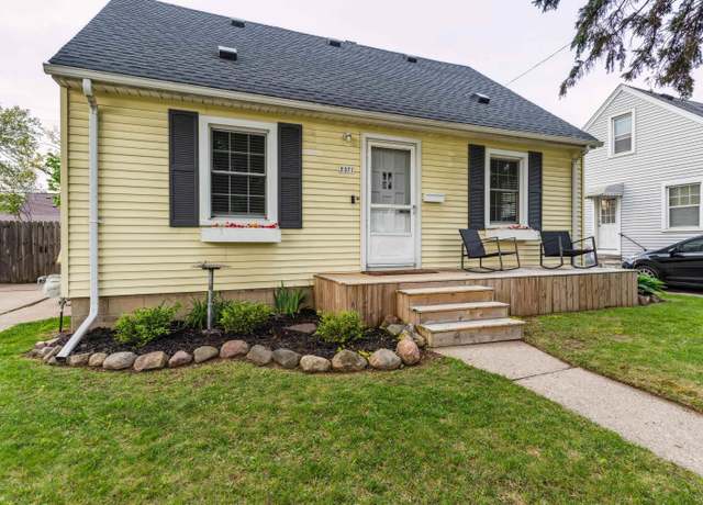 Property at 2371 Shevlin St, Ferndale, MI 48220, 3 beds, 1 bath
