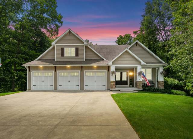 Property at 7839 Harvest Hill Ln, Kalamazoo, MI 49009, 4 beds, 3.5 baths