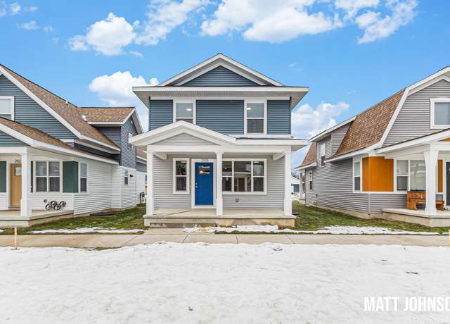 Property at 2108 Willard Ave SE, Grand Rapids, MI 49507, 3 beds, 1.5 baths