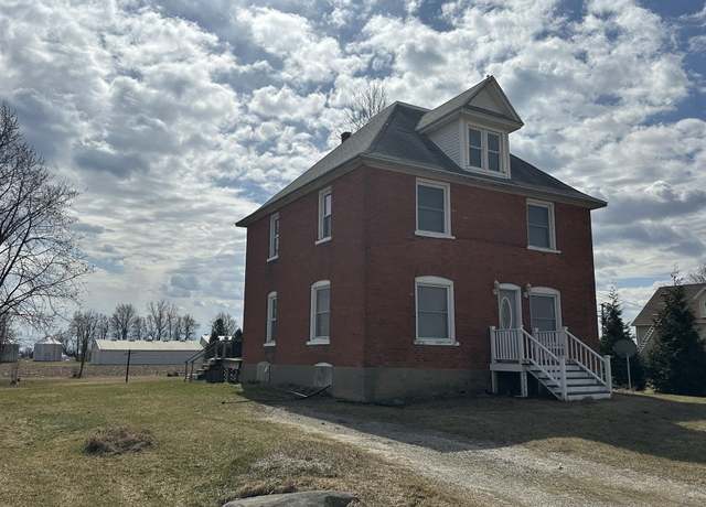 Property at 4469 Cooper Rd, Marlette, MI 48453, 5 beds, 1 bath