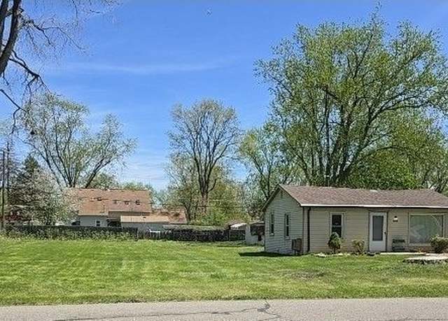 Property at 23362 Springbrook Dr, Farmington Hills, MI 48336, 2 beds, 1 bath
