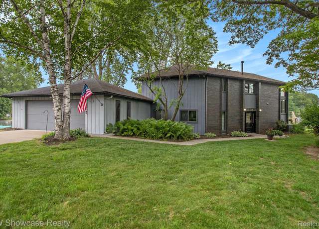 Property at 983 Artdale, White Lake, MI 48383, 3 beds, 2 baths