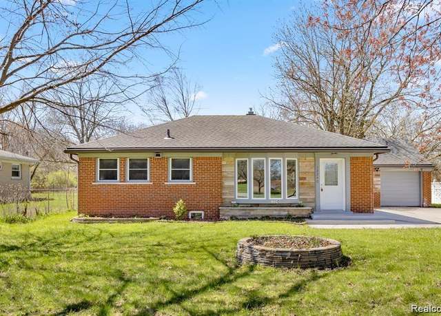 Property at 12240 Pardee Rd, Taylor, MI 48180, 3 beds, 1.5 baths