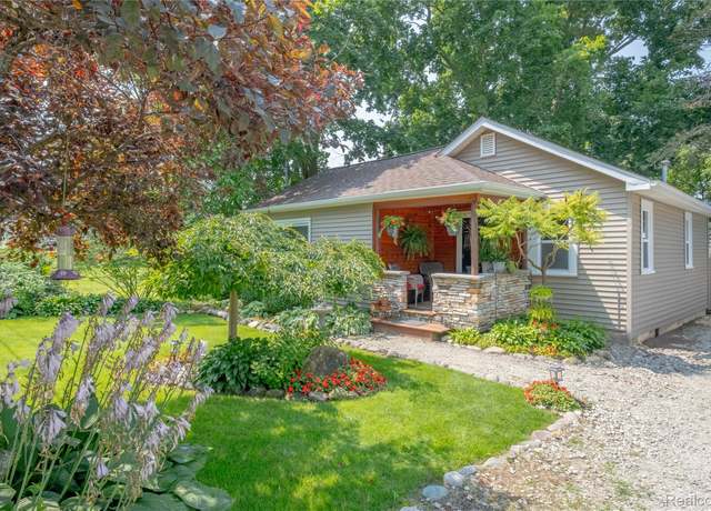 Property at 108 S Church St, Byron Village, MI 48418, 3 beds, 1 bath