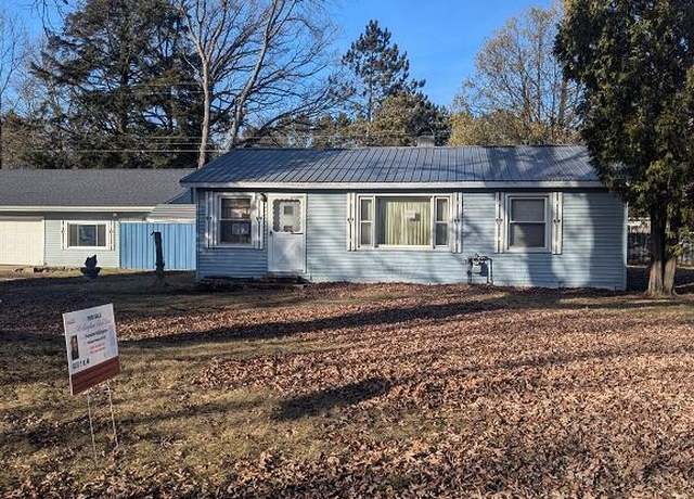 Property at 8840 W Ludington Dr, Lake, MI 48632, 2 beds, 1 bath