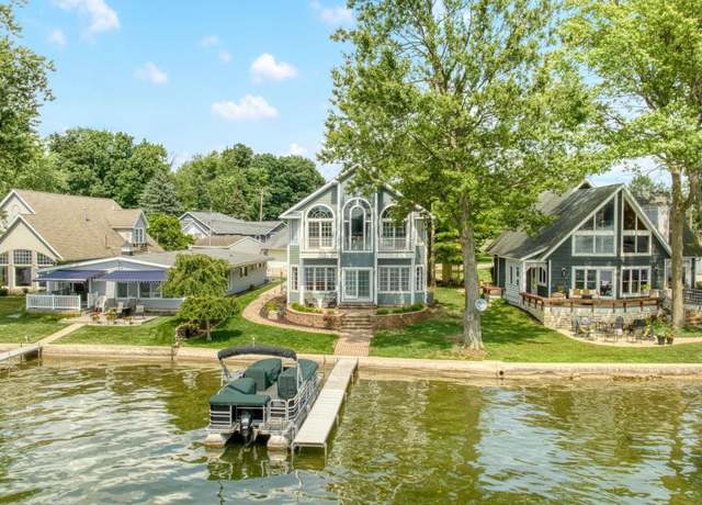 Property at 9254 Cherry Point Rd, Manitou Beach, MI 49253, 4 beds, 3 baths