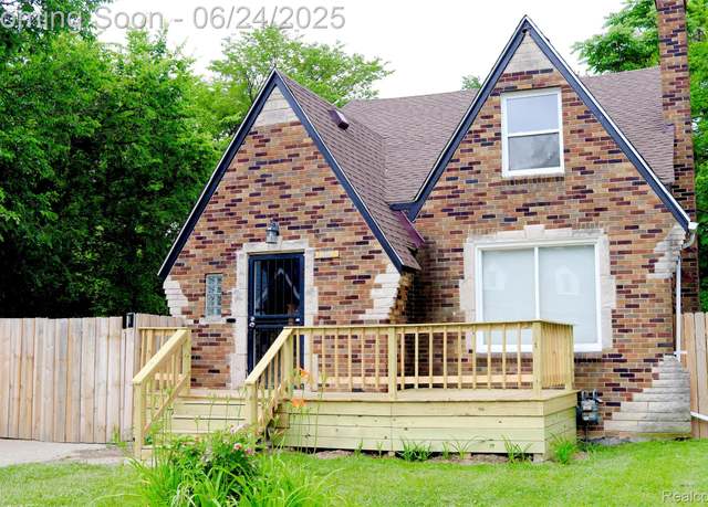 Property at 12280 Wade St, Detroit, MI 48213, 4 beds, 2 baths