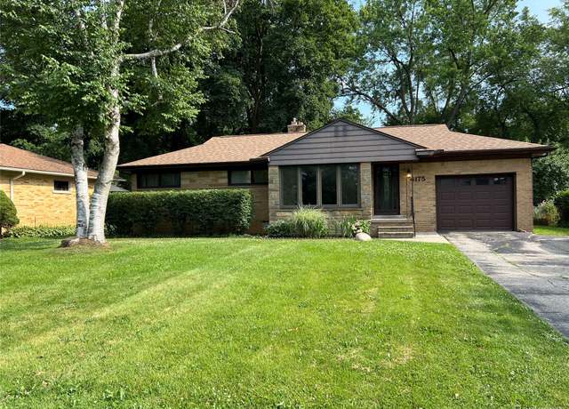 Property at 4175 Woodstock Rd, Waterford, MI 48328, 3 beds, 1 bath