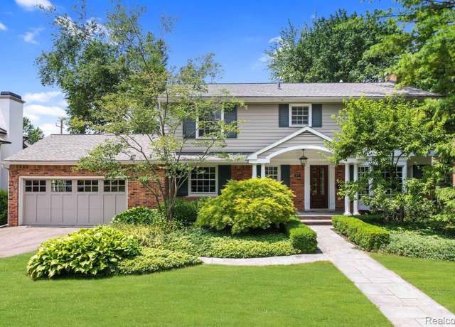 Property at 425 Fairfax St, Birmingham, MI 48009, 4 beds, 2.5 baths