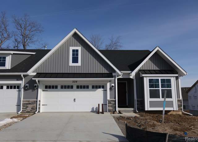 Property at 1012 Camellia Cir #48, Howell, MI 48843, 2 beds, 2 baths