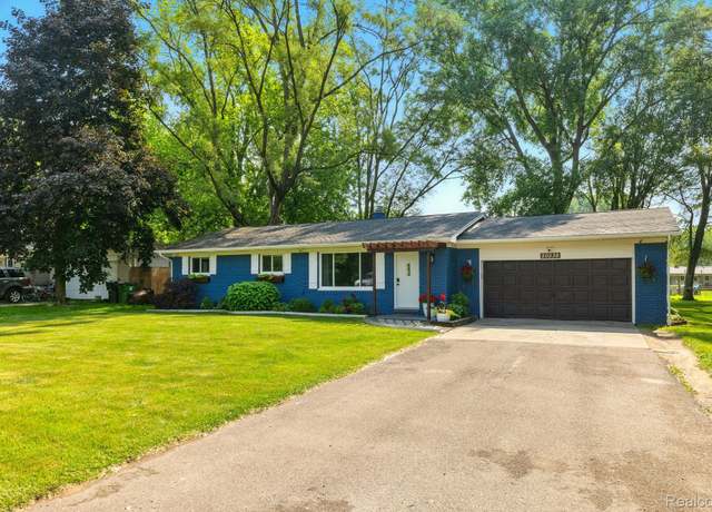 Property at 50536 Ryan Rd, Shelby Twp, MI 48317, 3 beds, 1 bath