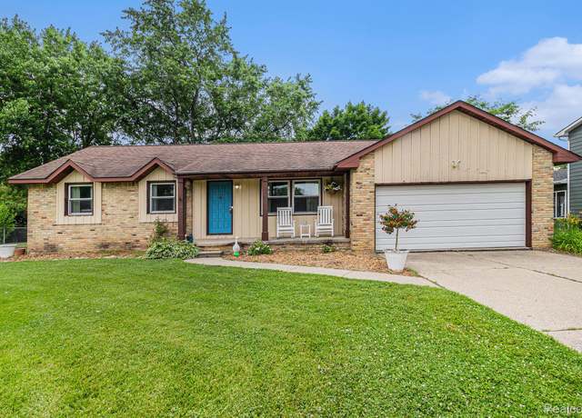 Property at 5369 Old Franklin Rd, Grand Blanc, MI 48439, 3 beds, 1.5 baths