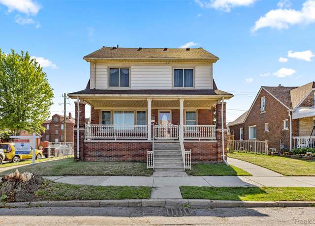 Property at 5742 Williamson St, Dearborn, MI 48126, 4 beds, 3.5 baths