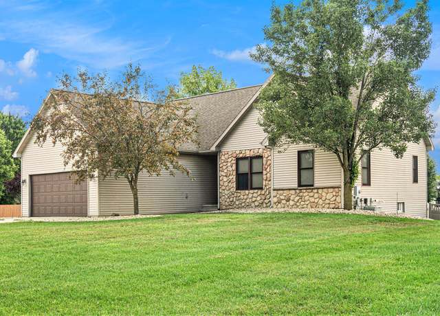 Property at 2109 Appleway Dr, Jackson, MI 49203, 4 beds, 3 baths