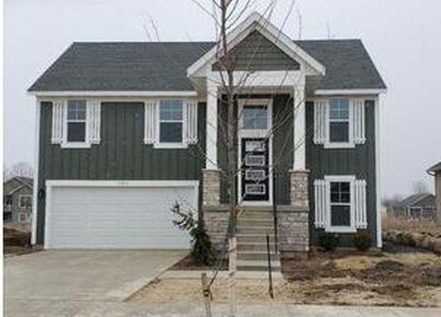Property at 7469 Traditional Ct, Caledonia, MI 49316, 3 beds, 2 baths