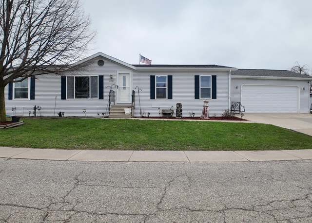 Property at 11765 Waverly Hbr, Holland, MI 49424, 3 beds, 2 baths