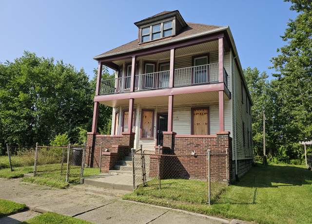 Property at 13471 Anglin St, Hamtramck, MI 48212, 6 beds, 2 baths
