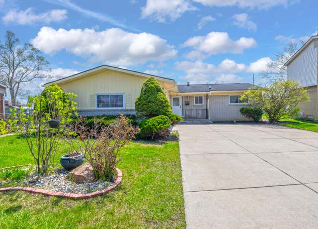 Property at 44285 Suffolk Ct, Canton, MI 48187, 3 beds, 2.5 baths
