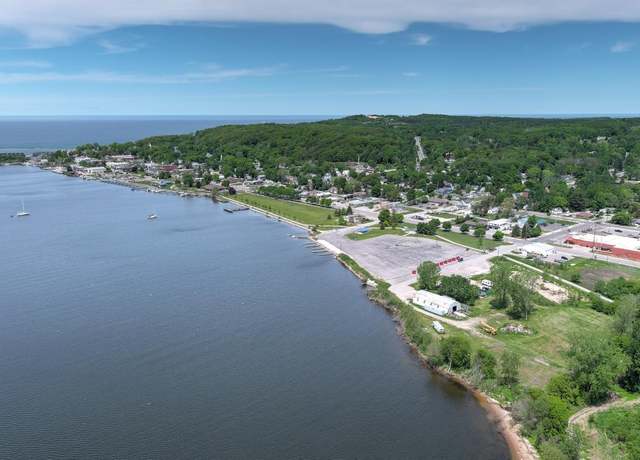 Property at 903 Main St, Frankfort, MI 49635
