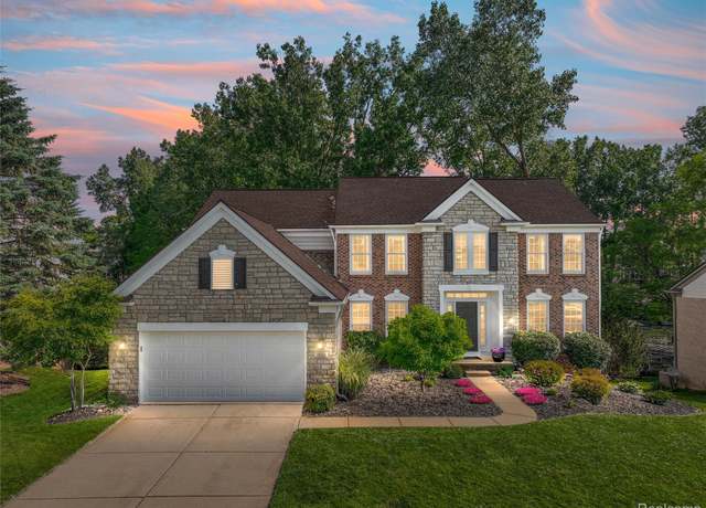 Property at 1412 Marina Pointe Blvd Blvd, Lake Orion, MI 48362, 4 beds, 3.5 baths