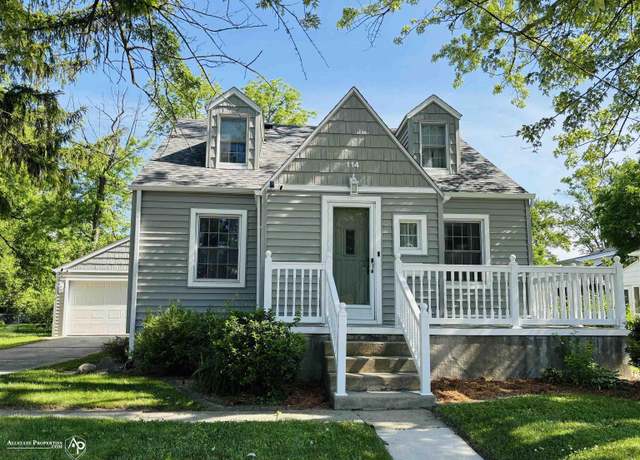 Property at 114 W Clark St, Davison, MI 48423, 3 beds, 1.5 baths