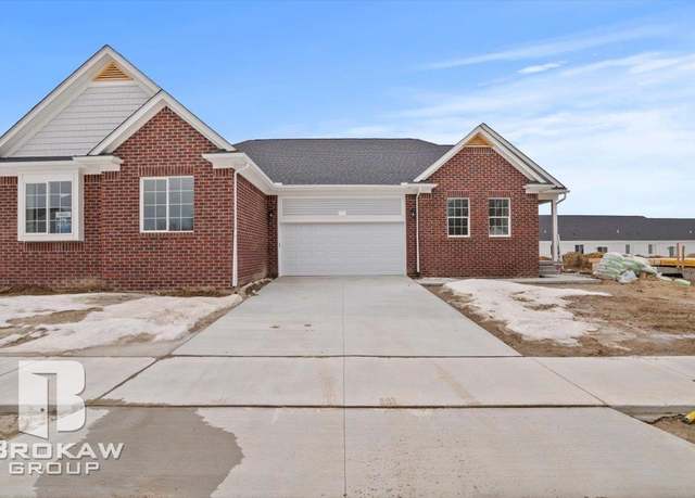 Property at 1423 Luxington St, Lapeer, MI 48446, 2 beds, 2 baths