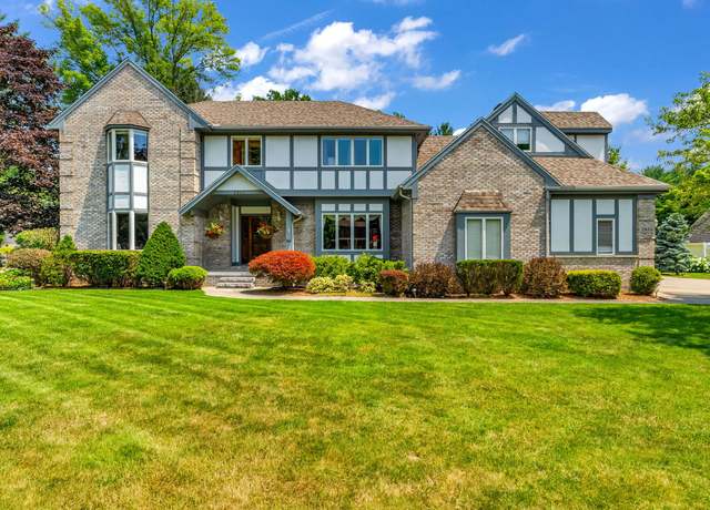 Property at 2855 Bardamar Dr, Fort Gratiot, MI 48059, 4 beds, 3.5 baths