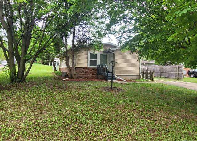 Property at 2921 Cranbrook Ave, Lansing, MI 48906, 3 beds, 1 bath