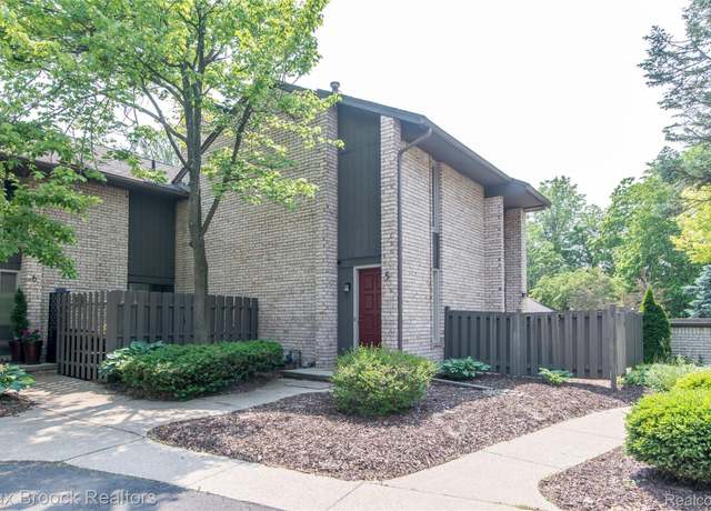 Property at 41350 Woodward Ave, Bloomfield Hills, MI 48304, 2 beds, 3 baths