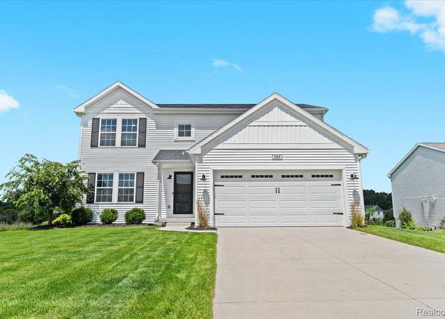 Property at 1068 Weatherstone Ln, Howell, MI 48843, 4 beds, 2.5 baths