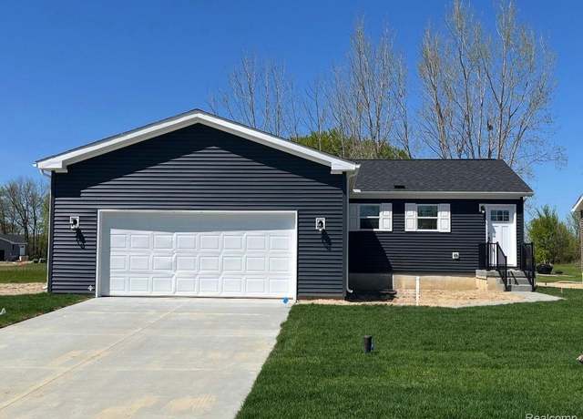 Property at 4413 Maple Leaf Trl, Flint, MI 48506, 3 beds, 2 baths